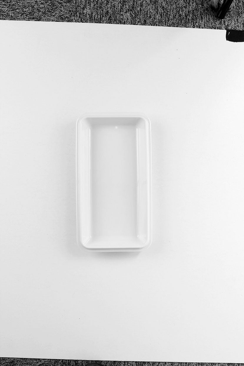 Image du produit: EVENTO WHITE Deep dish 1/3 32.5x17.5 cm . 12 in 13/16x6 in 7/8