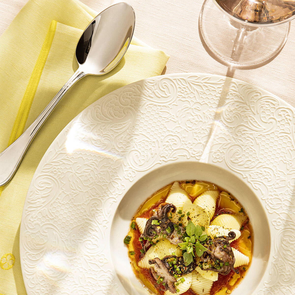 COLLECTION L COUTURE IVORY Small bowl gourmet plate 27.9 cm