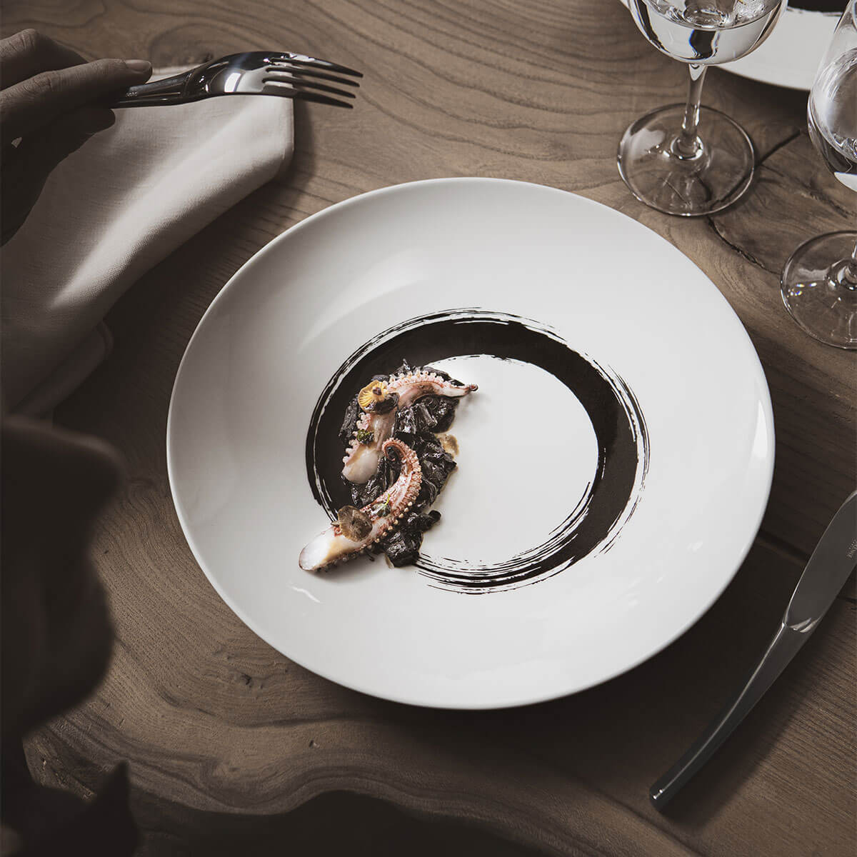 XY BLACK MIRROR FINISH Table fork