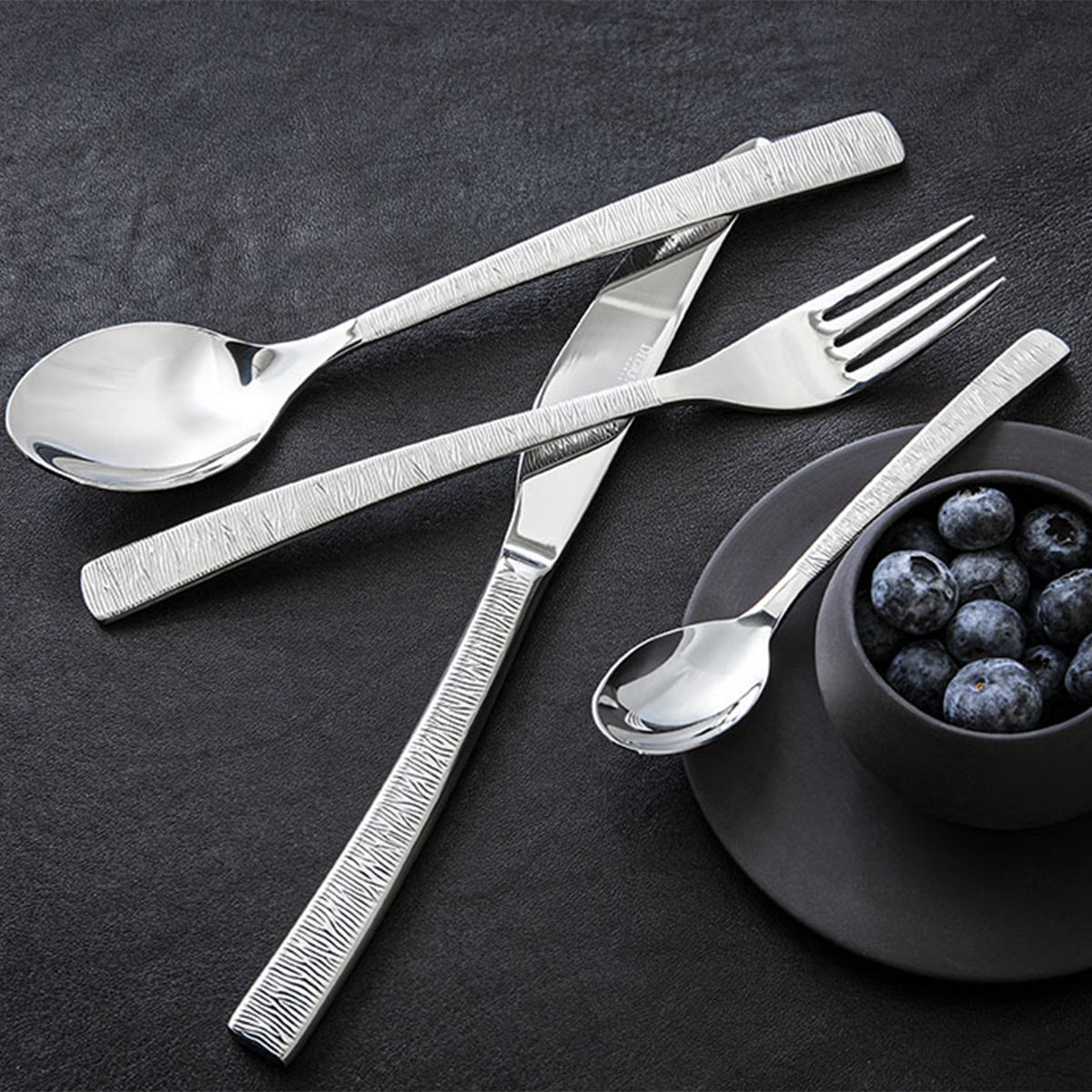 ASTREE CISELE MIRROR FINISH Table fork