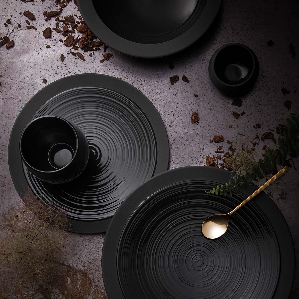 BAHIA BLACK ONYX Small bowl gourmet plate 23 cm