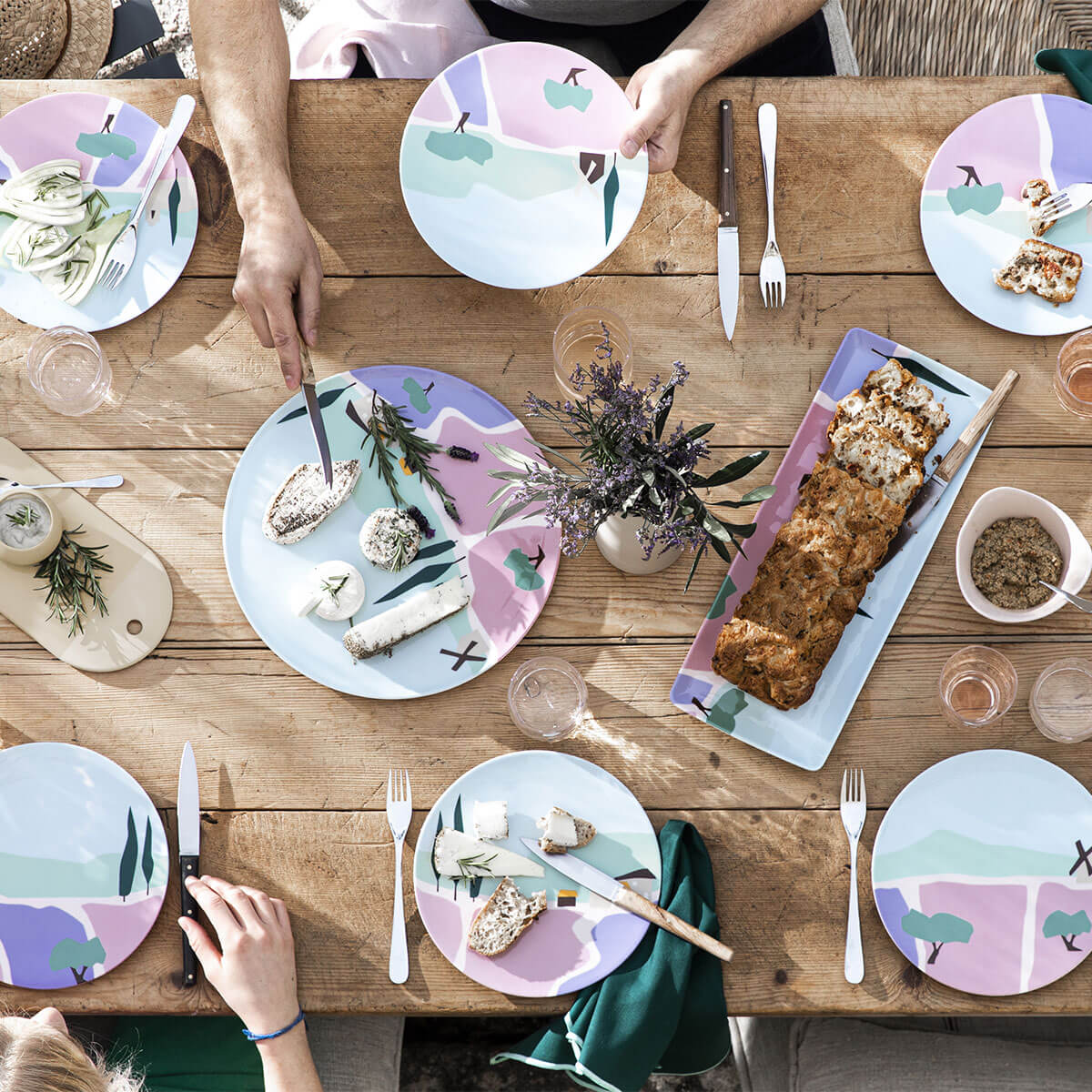 AQUATIC MIRROR FINISH  Table fork