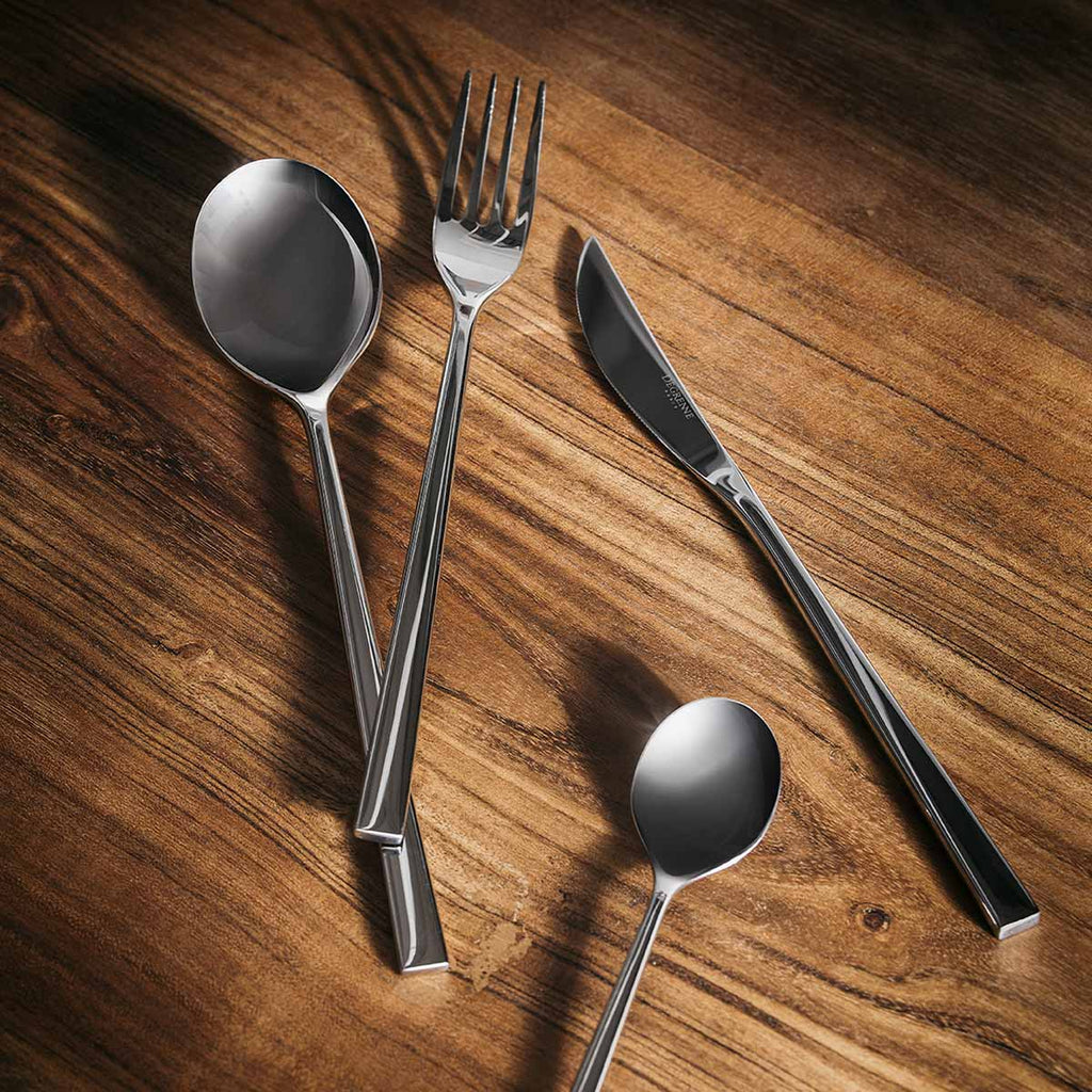 FUSE MIRROR FINISH Table knife, 1 pc solid handle, serrated