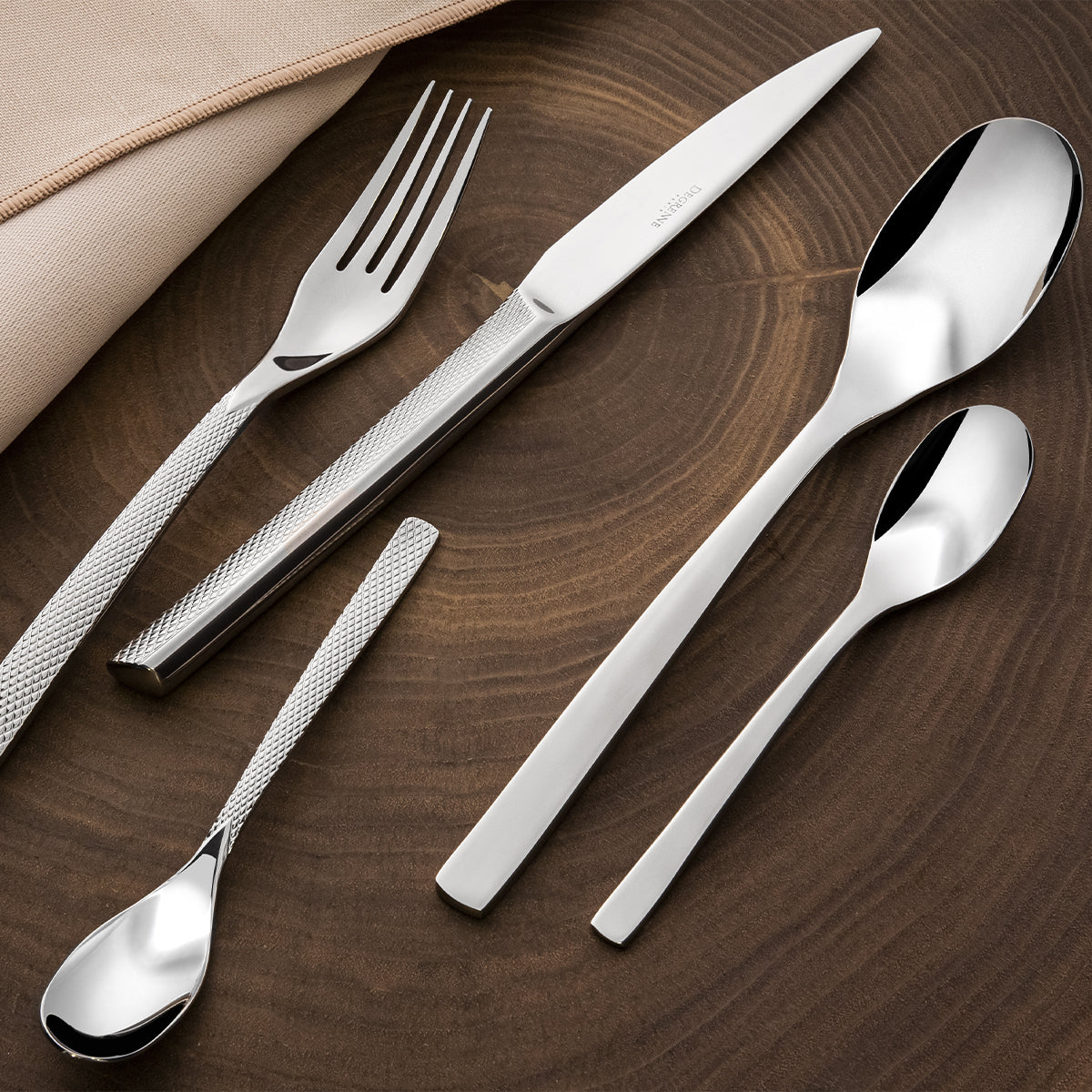 GUEST STAR MIRROR FINISH Serving fork