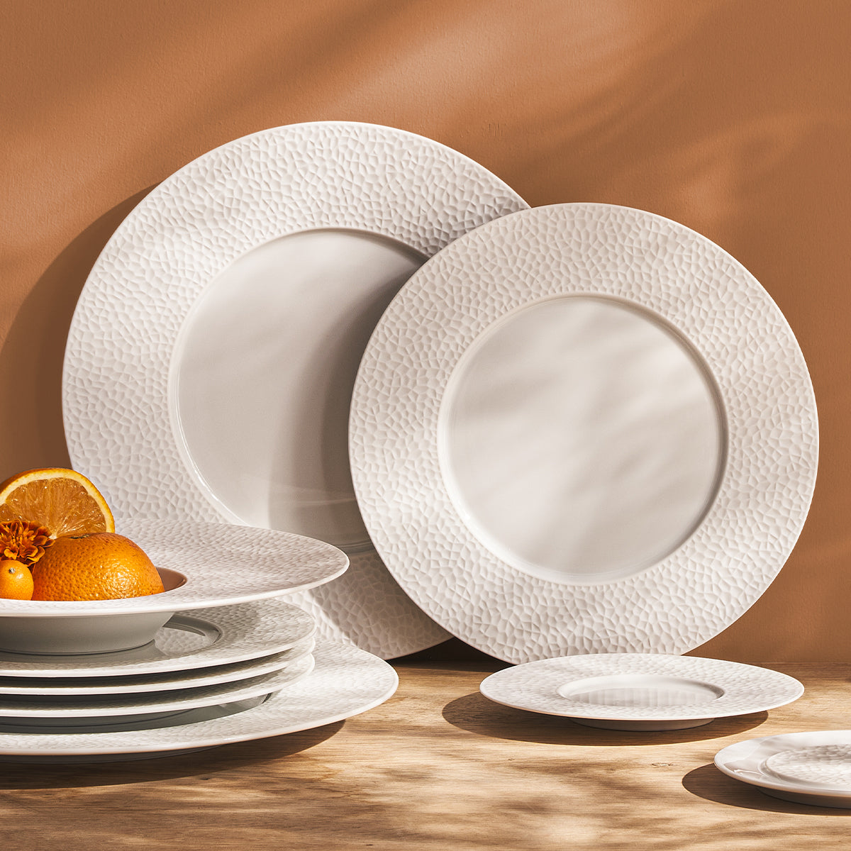 COLLECTION L FRAGMENT WHITE Dessert plate 24 cm