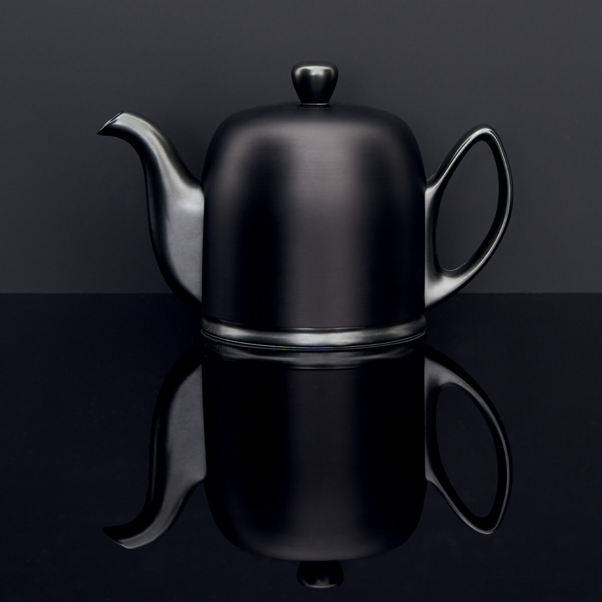 SALAM MINERALE Tea pot 4 cups black bell